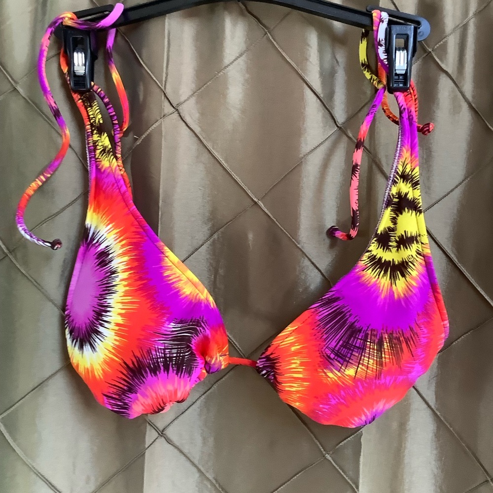 EUC- Buckle Surfside ‘Bright Tie Dye Explosion’ Triangle Bikini - Picture 2 of 7